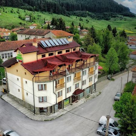 Boryka Family Hotel Asikoria Zewnętrze zdjęcie
